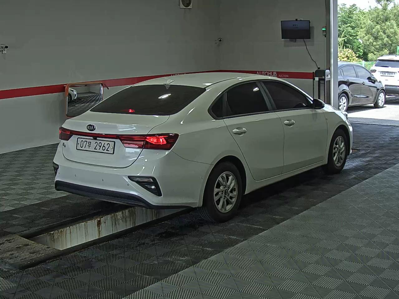 2019 - kia k3