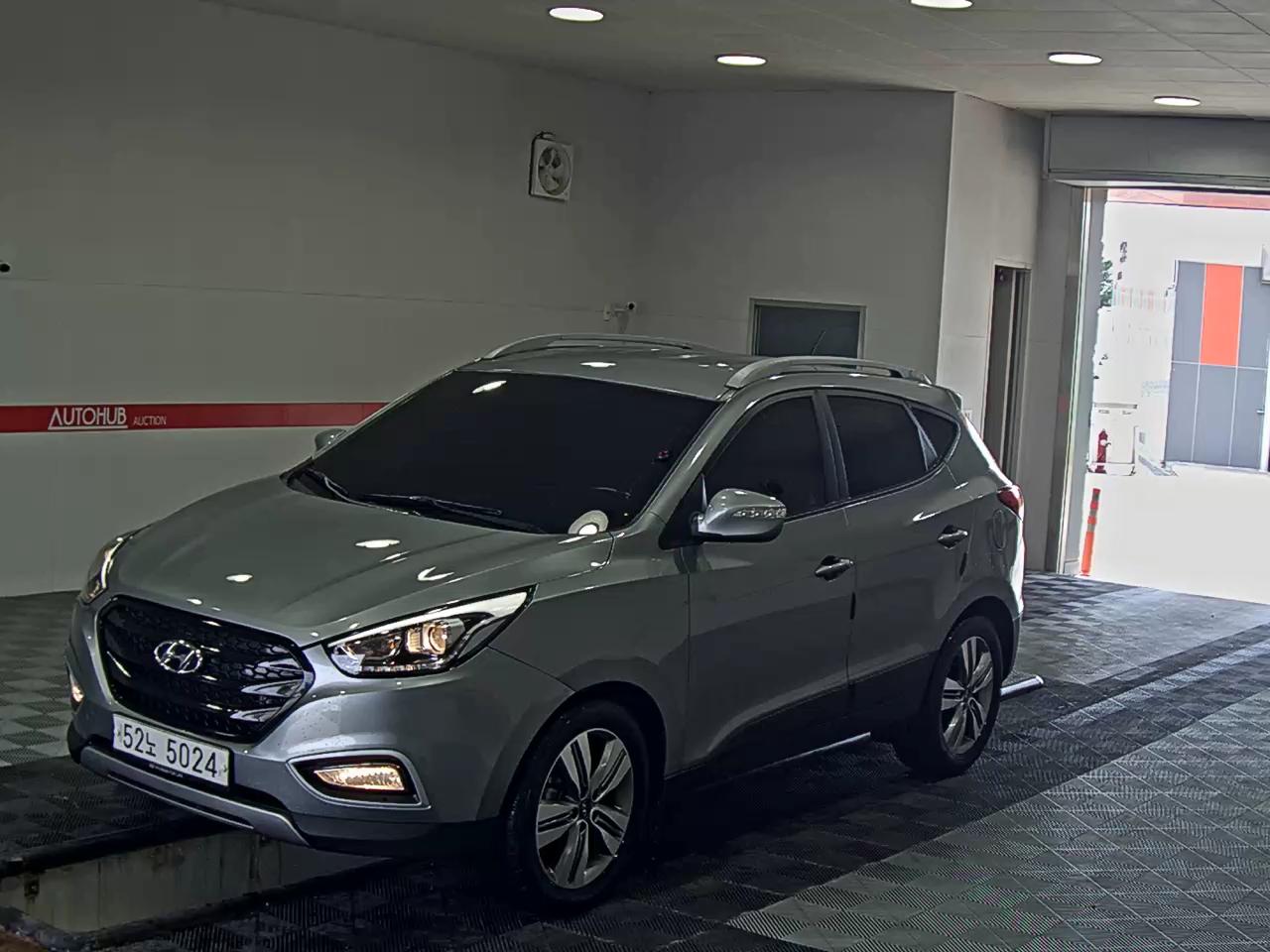 2015 - hyundai tucson