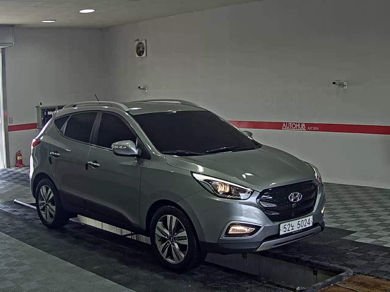 2015 - hyundai tucson
