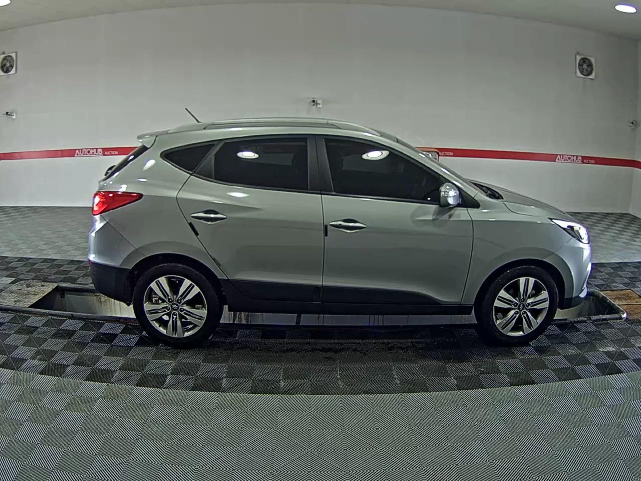 2015 - hyundai tucson