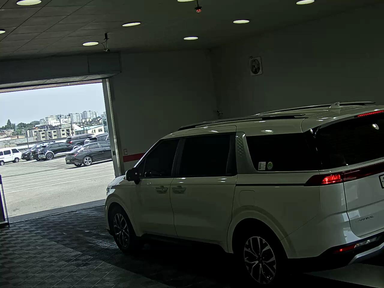 2023 - kia carnival