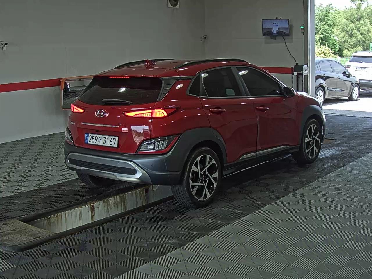 2022 - hyundai kona