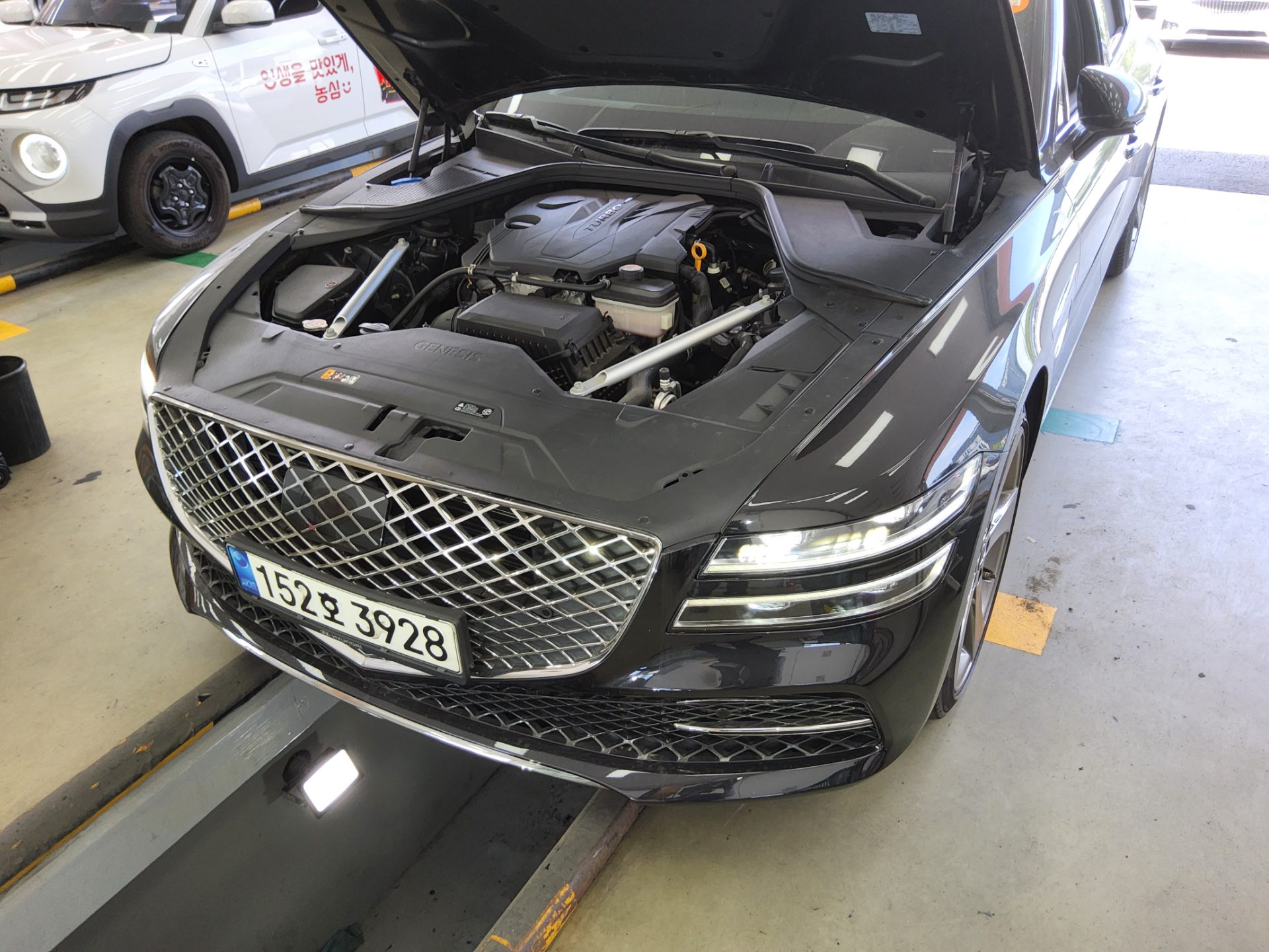 2021 - genesis g80