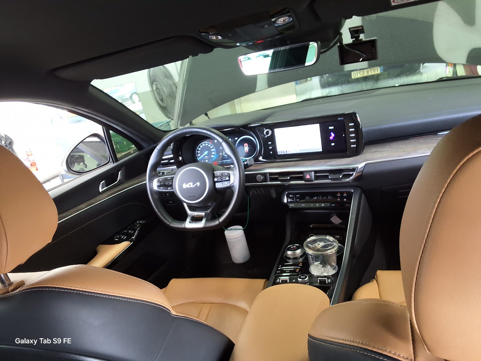 2022 - kia k5