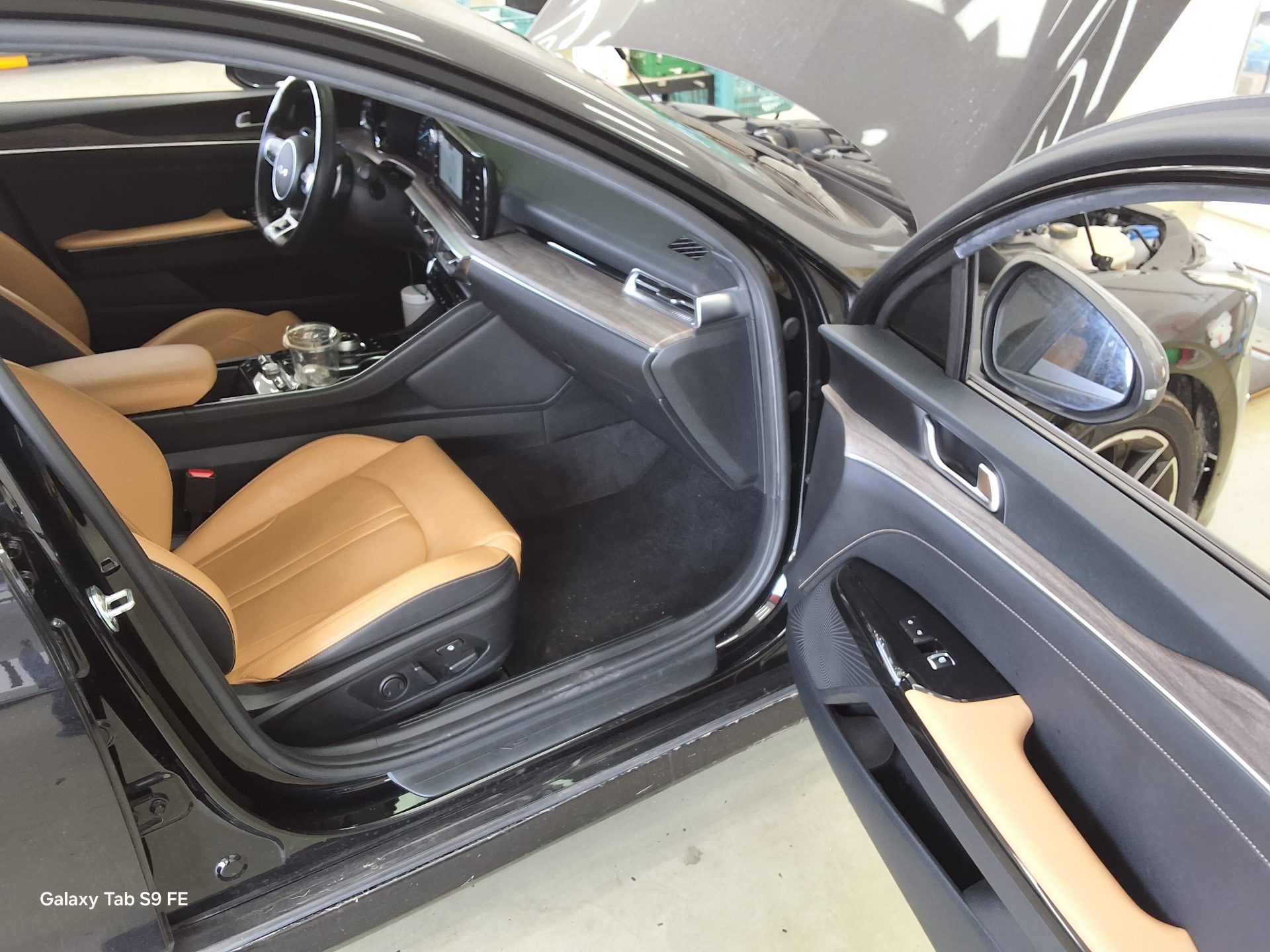 2022 - kia k5