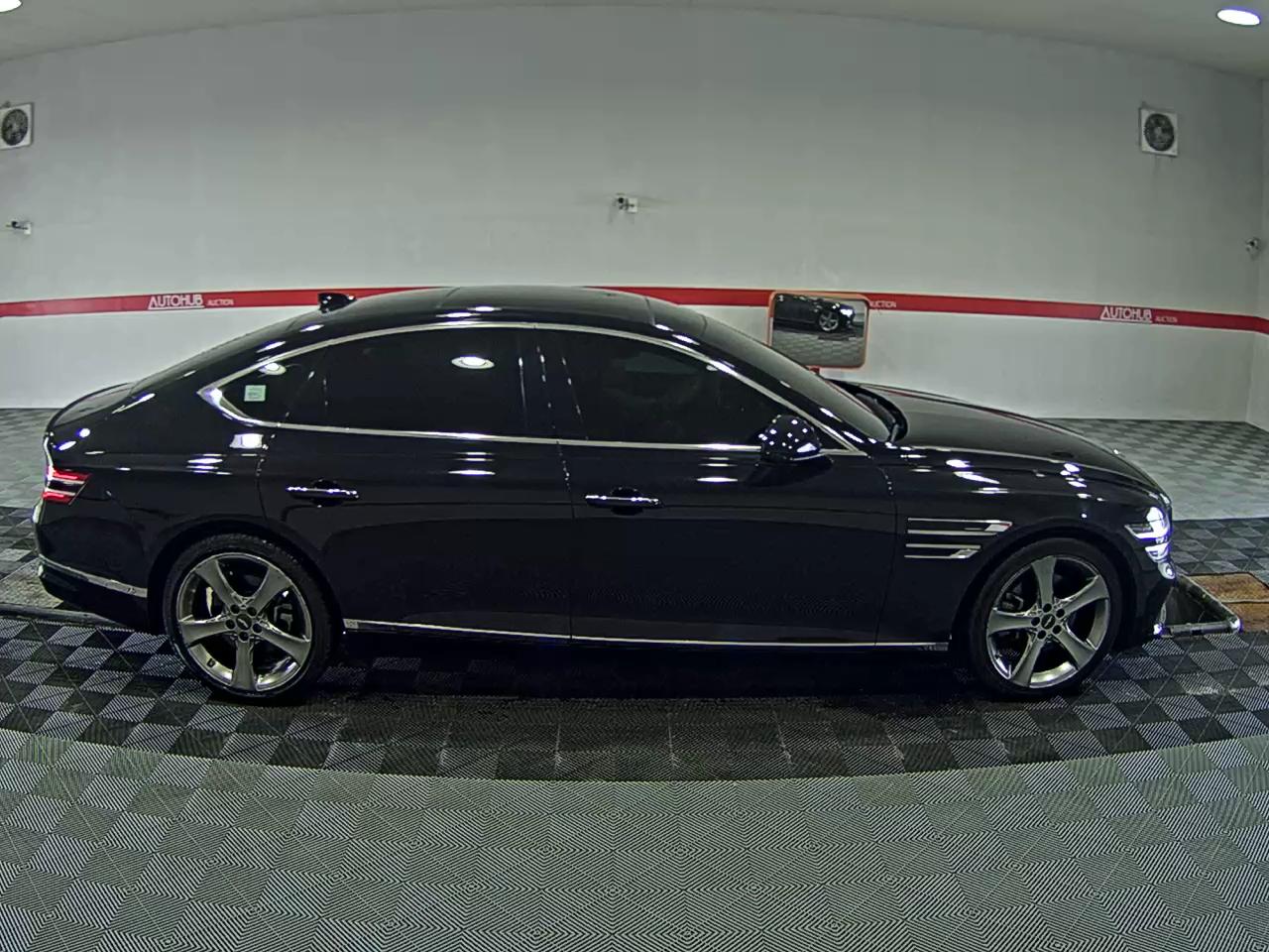 2021 - genesis g80