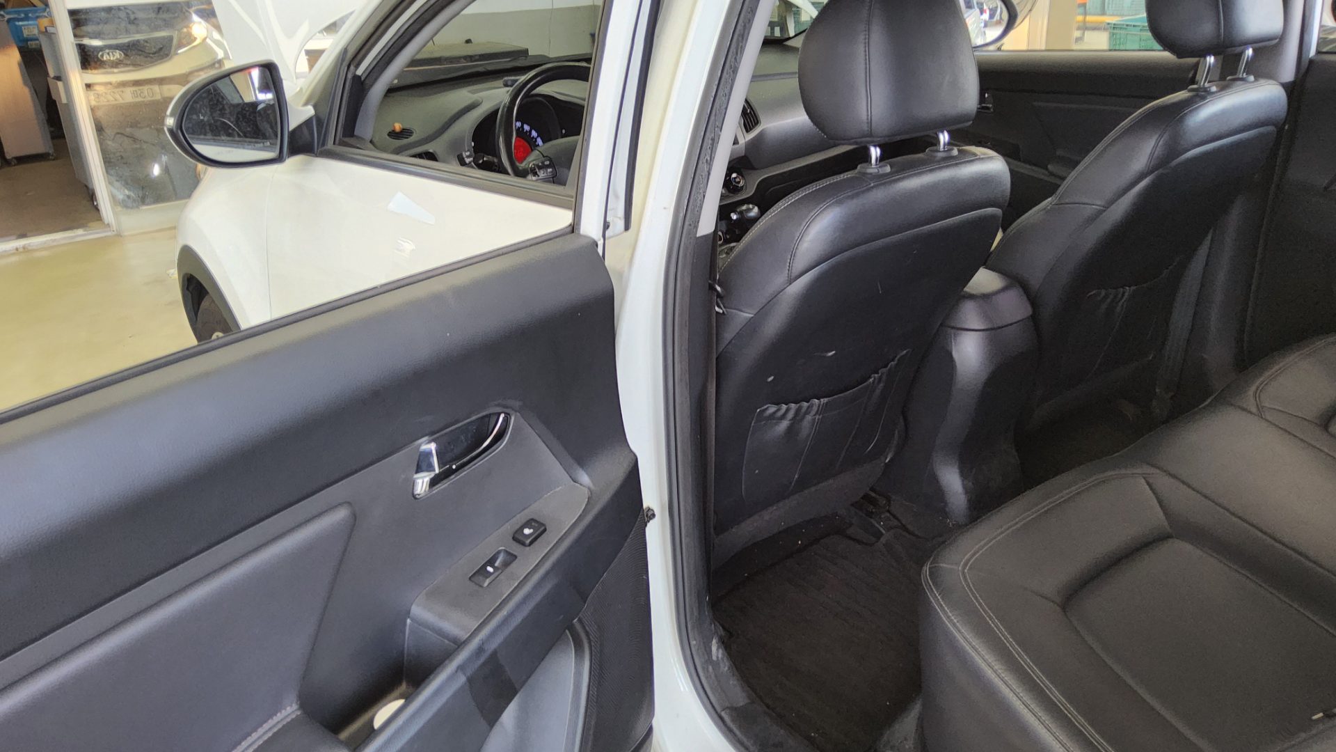 2013 - kia sportage