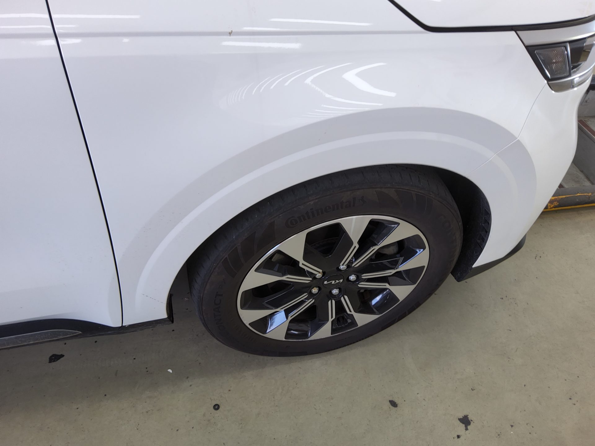 2023 - kia carnival