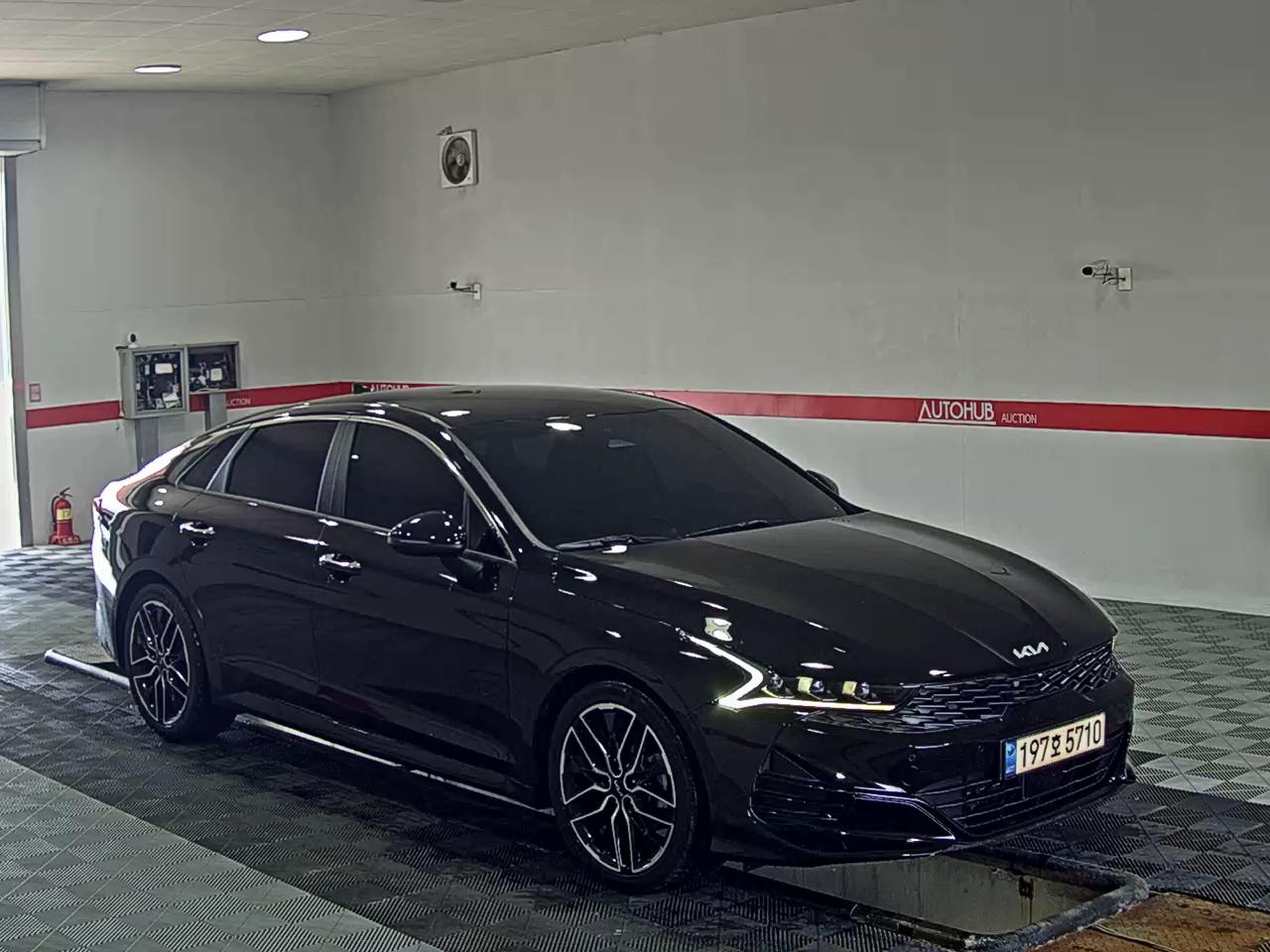 2022 - kia k5