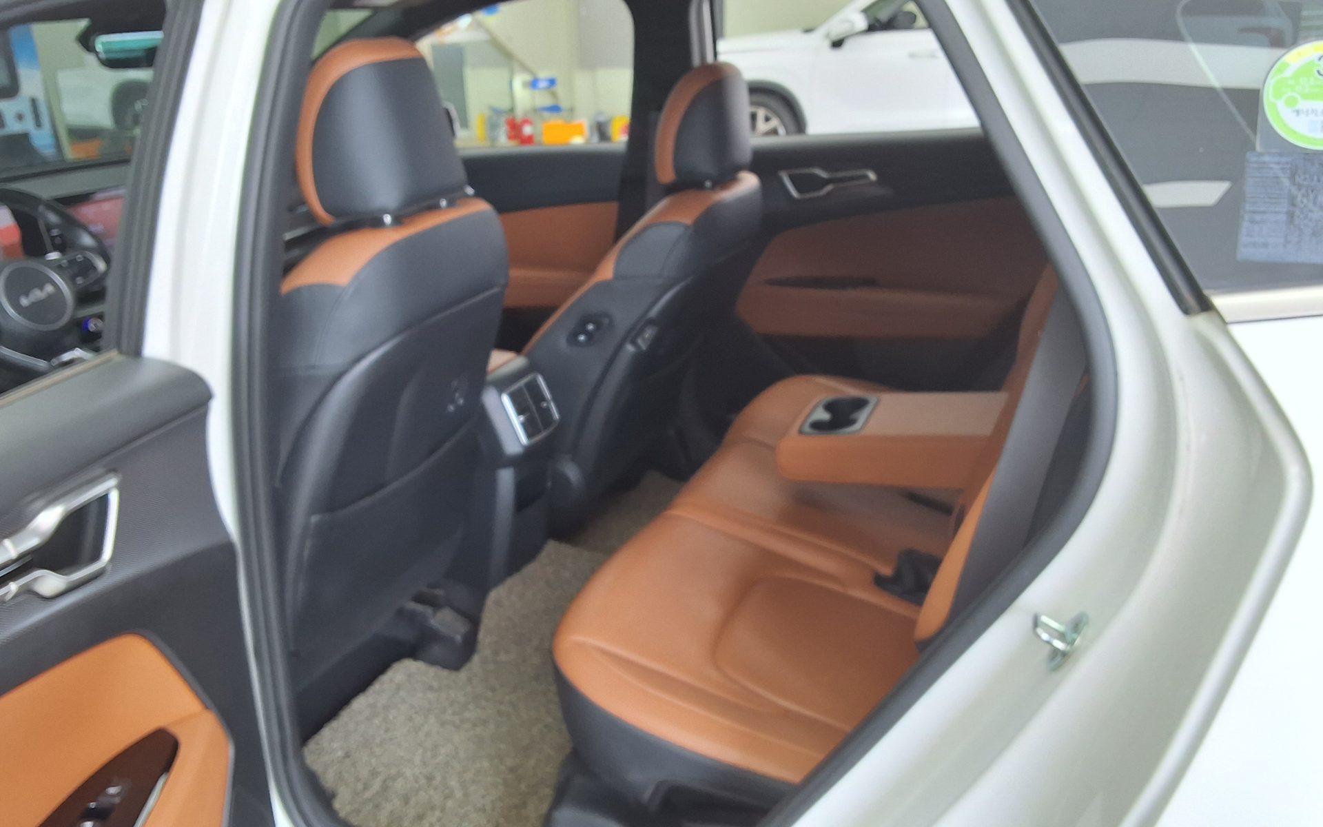 2022 - kia sportage