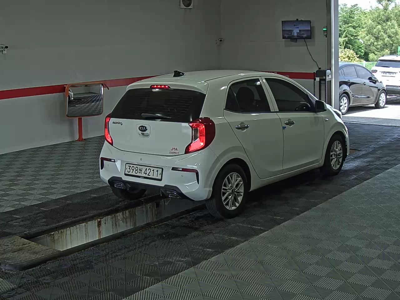 2021 - kia morning