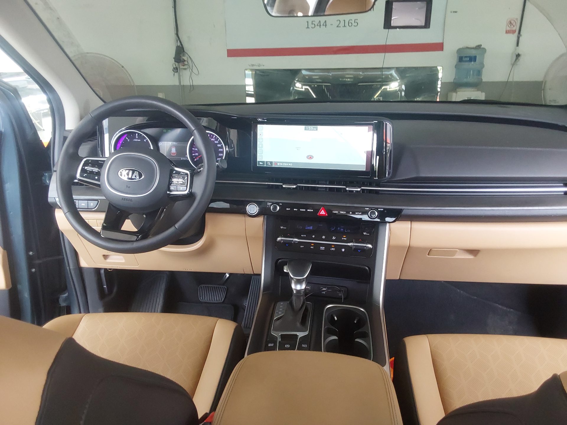2021 - kia carnival