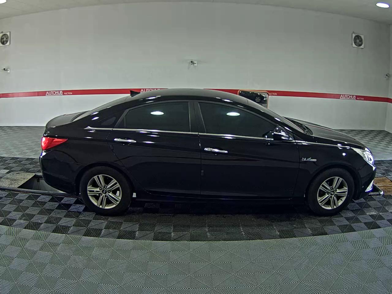 2014 - hyundai sonata