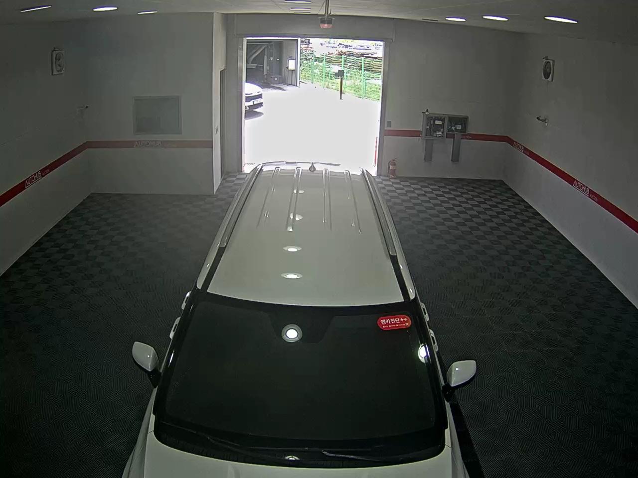2023 - kia carnival