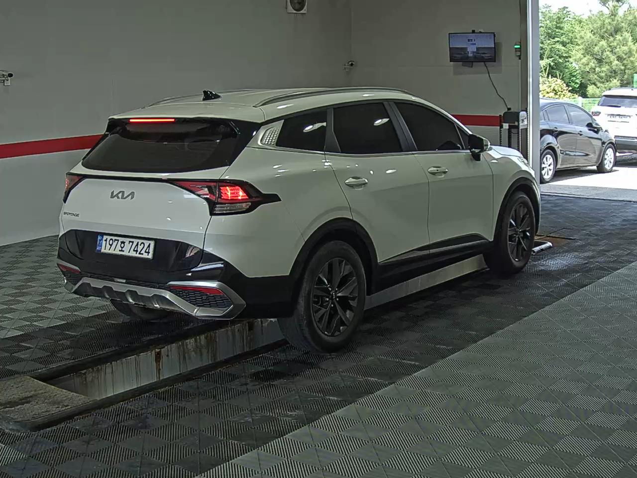 2022 - kia sportage