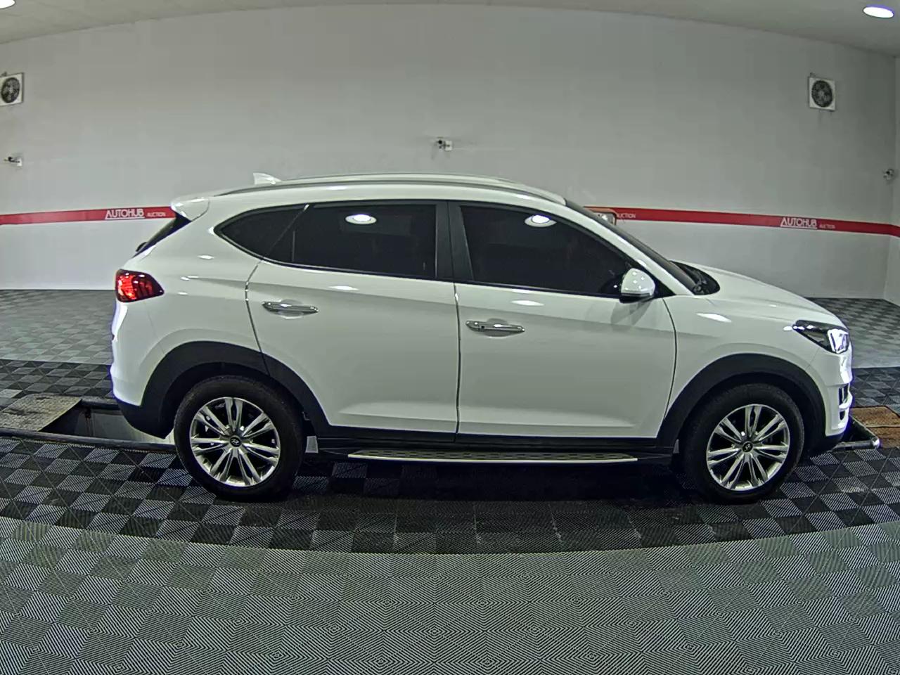 2019 - hyundai tucson