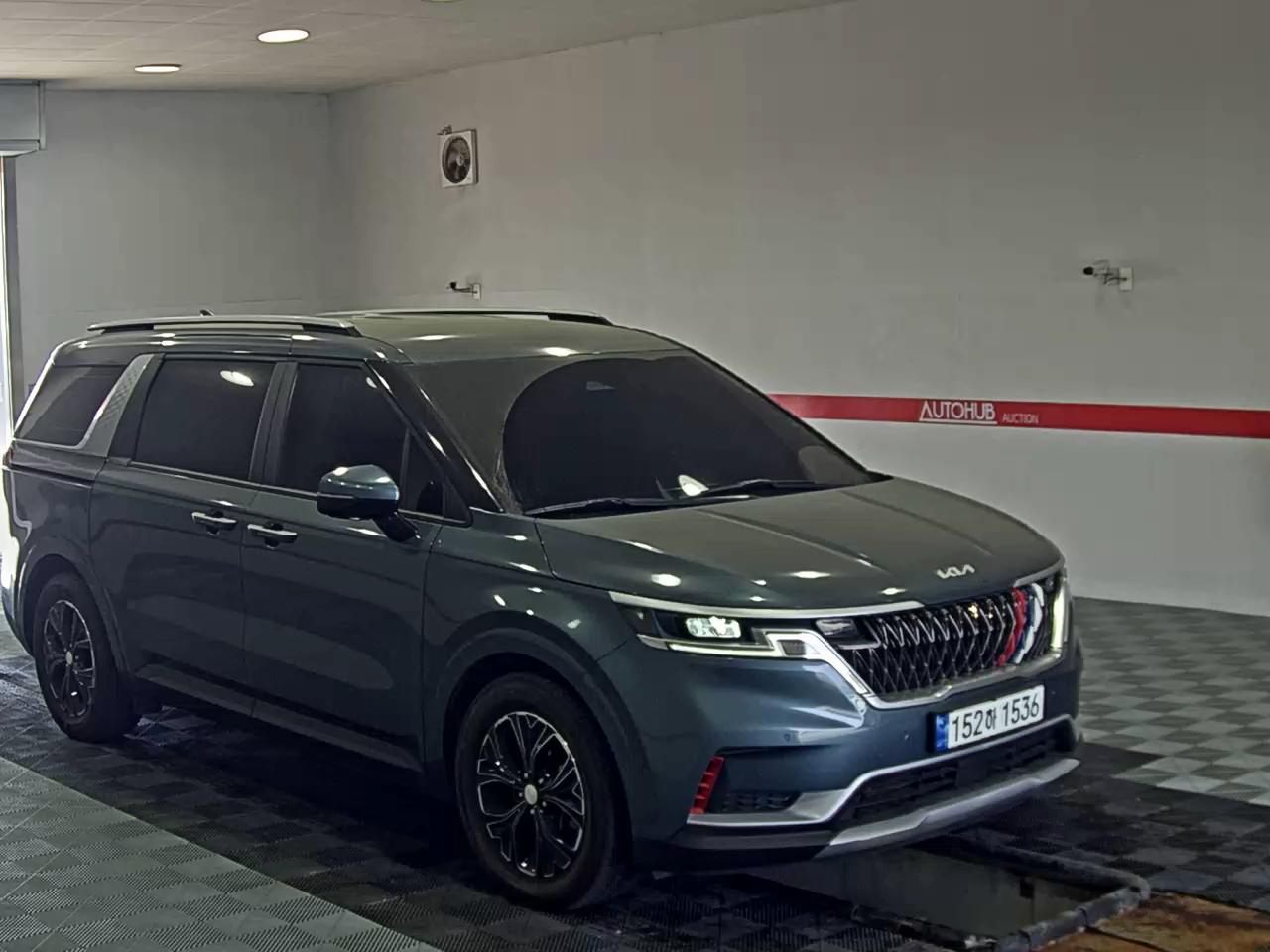 2021 - kia carnival