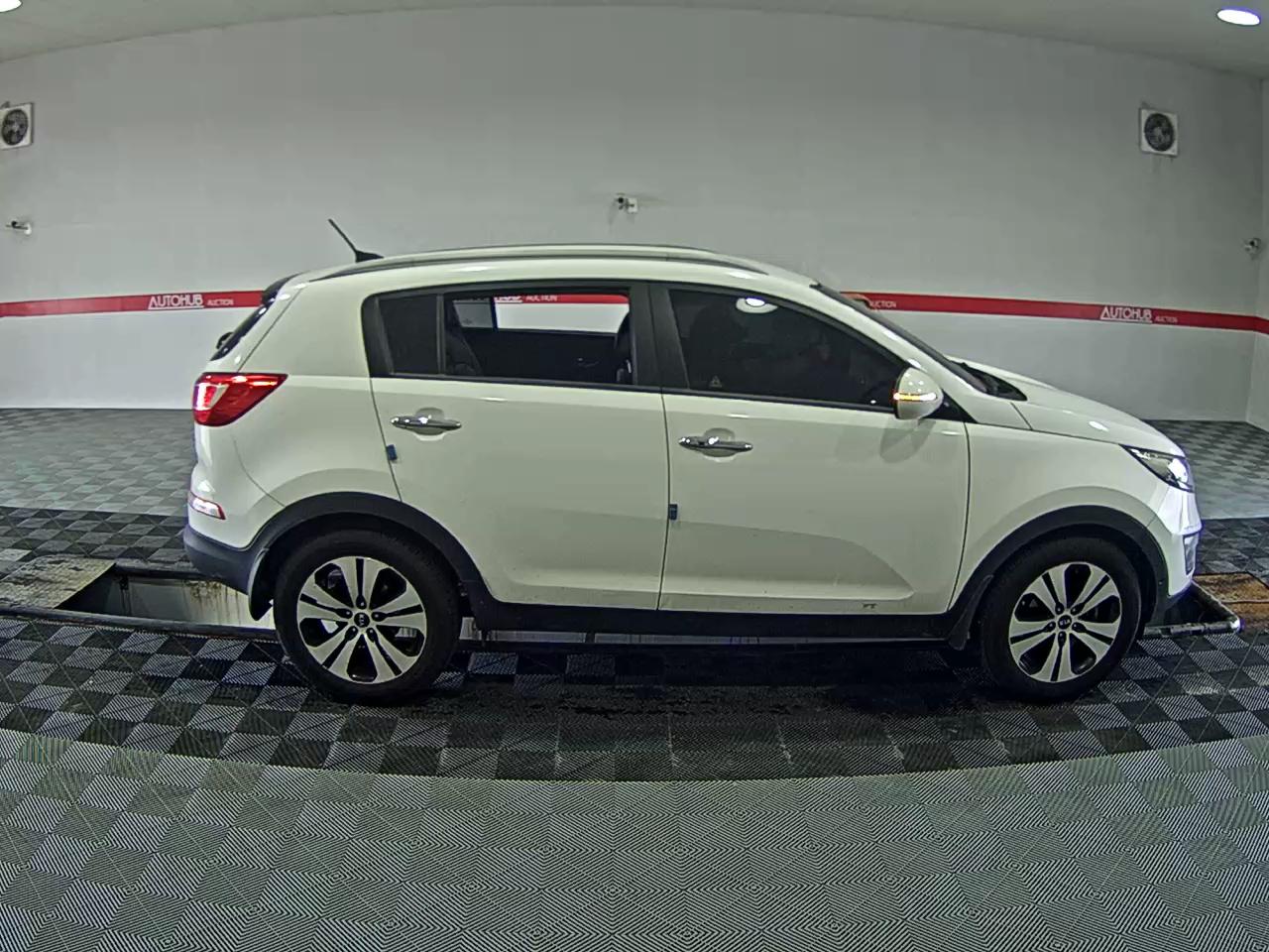 2013 - kia sportage