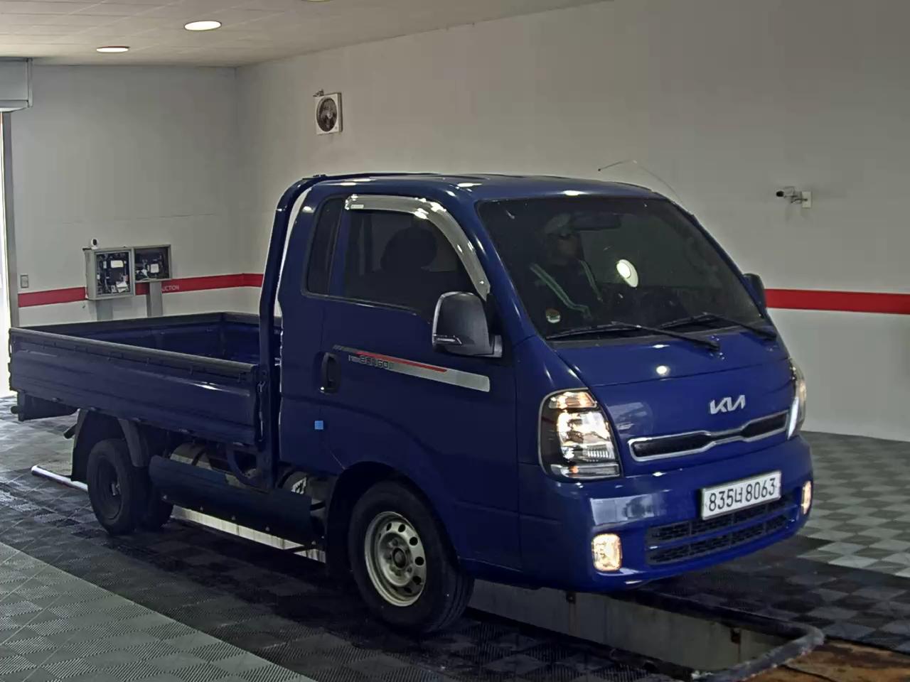 2022 - kia bongo