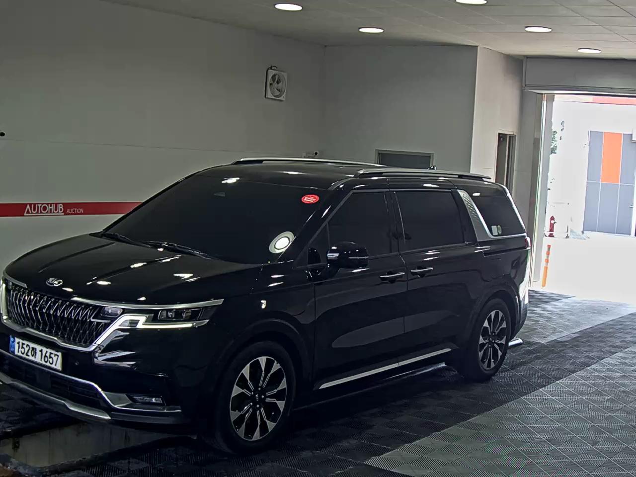 KIA CARNIVAL (KA4)