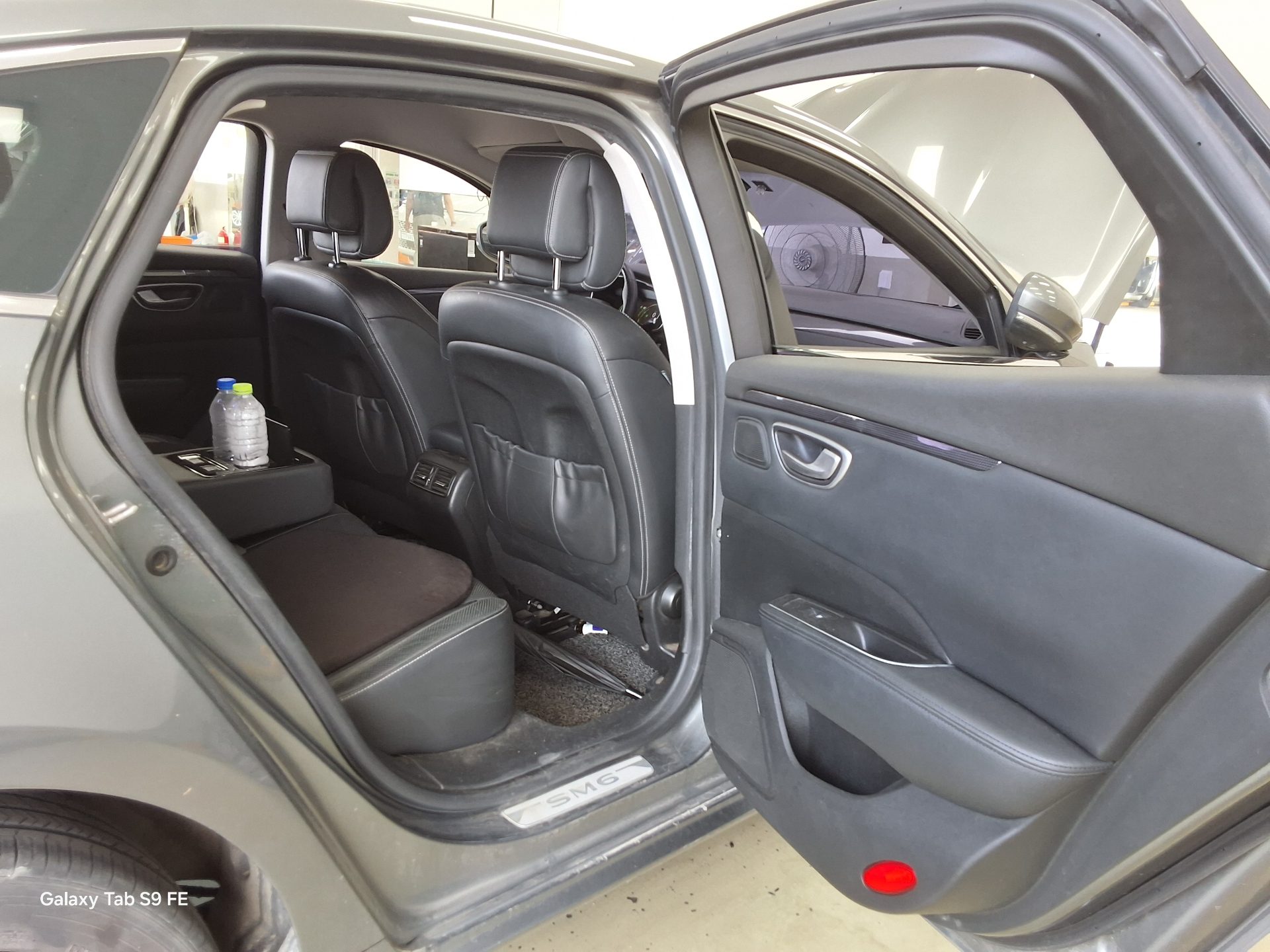 2016 - renault sm6