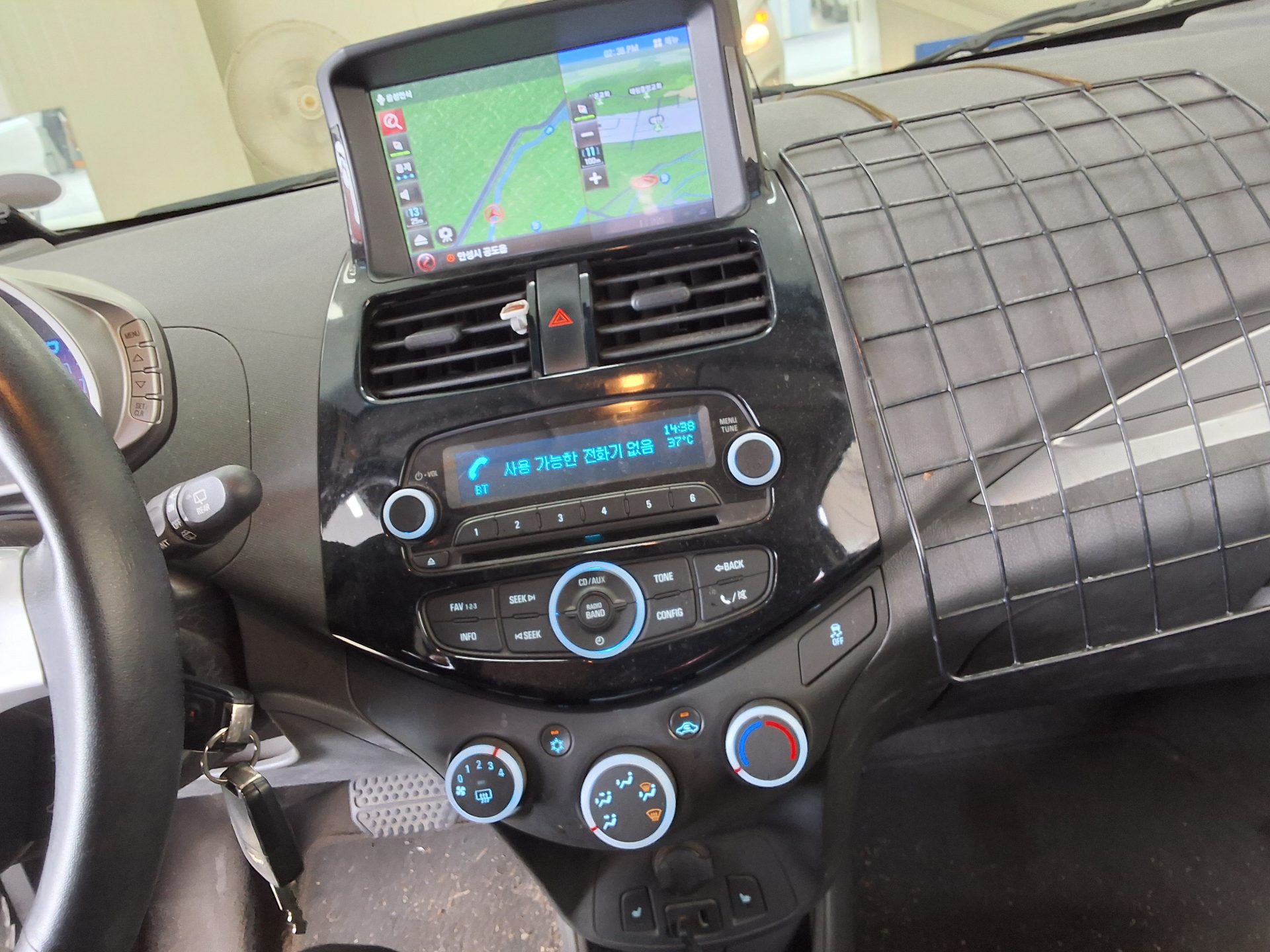 2015 - chevrolet spark