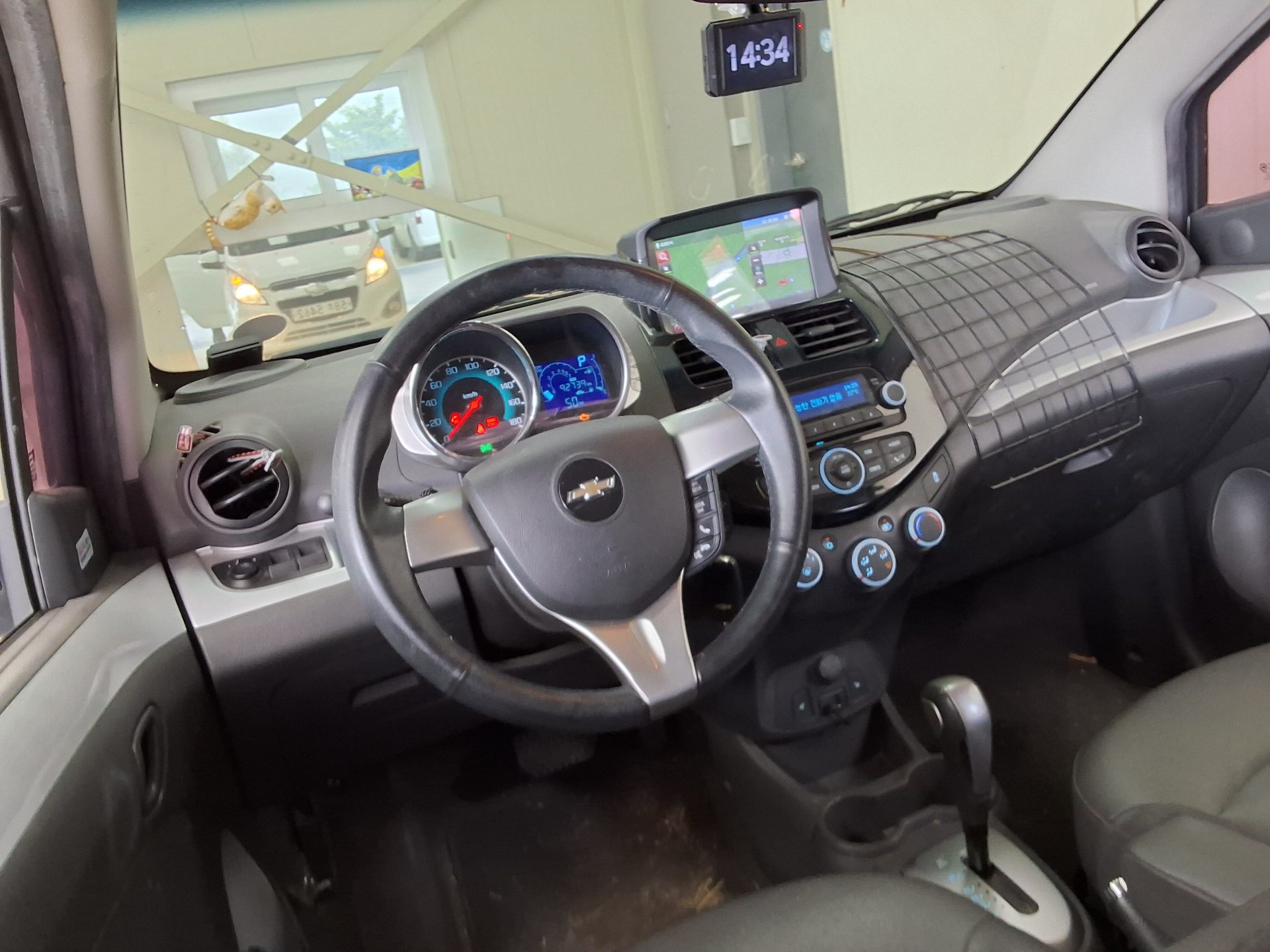 2015 - chevrolet spark