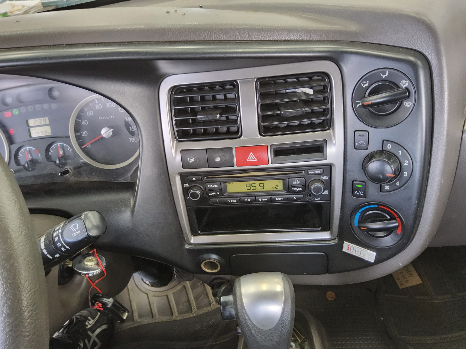 2013 - hyundai porter
