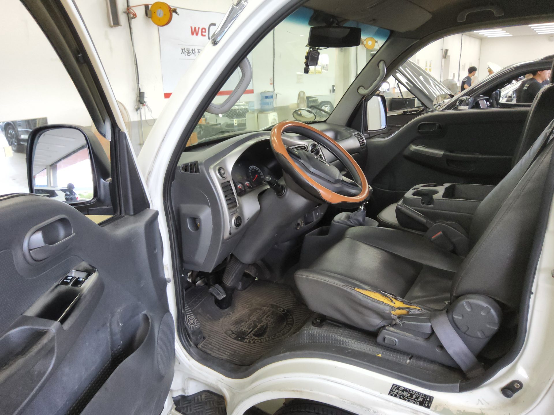 2015 - kia bongo