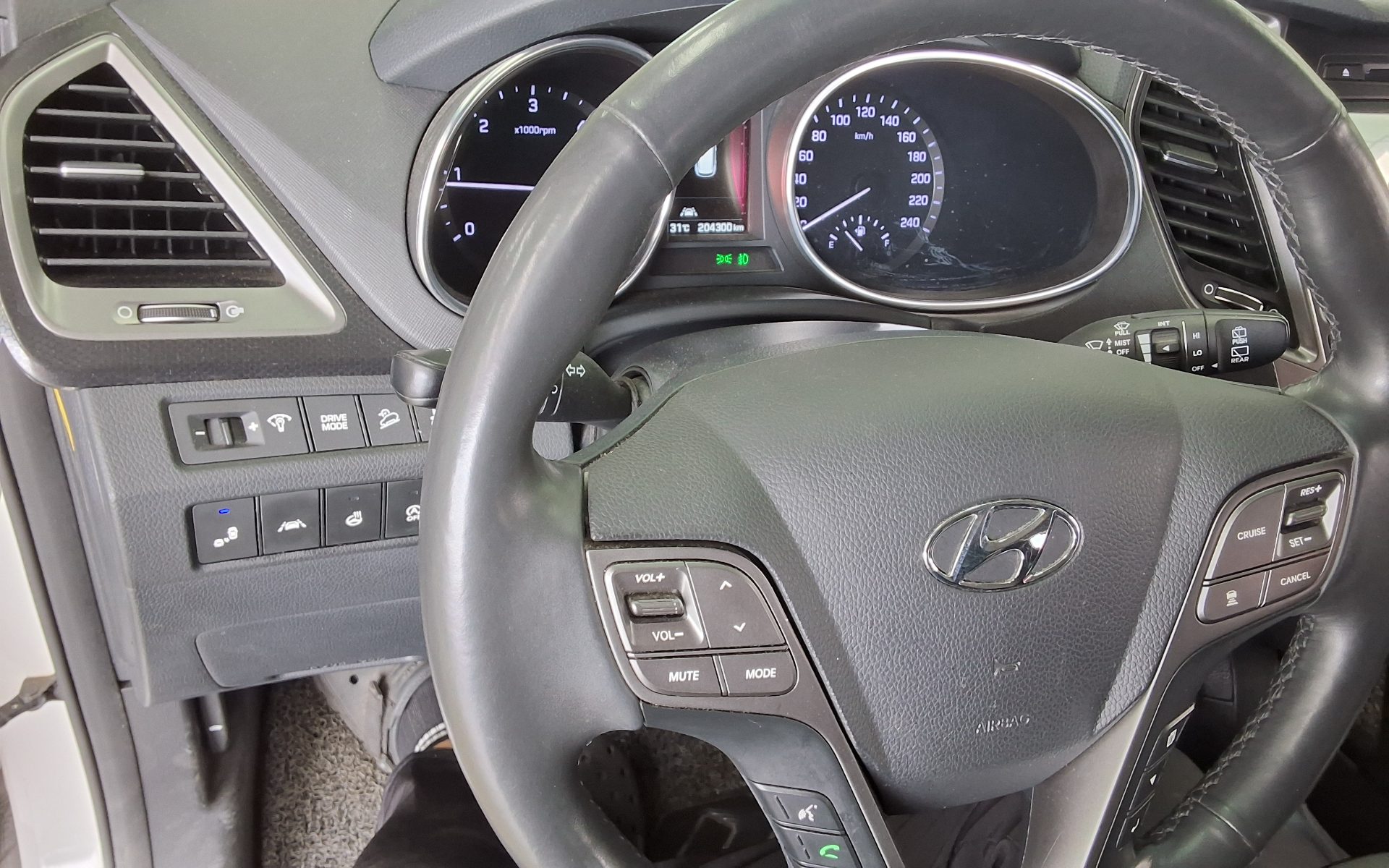 2018 - hyundai santa fe