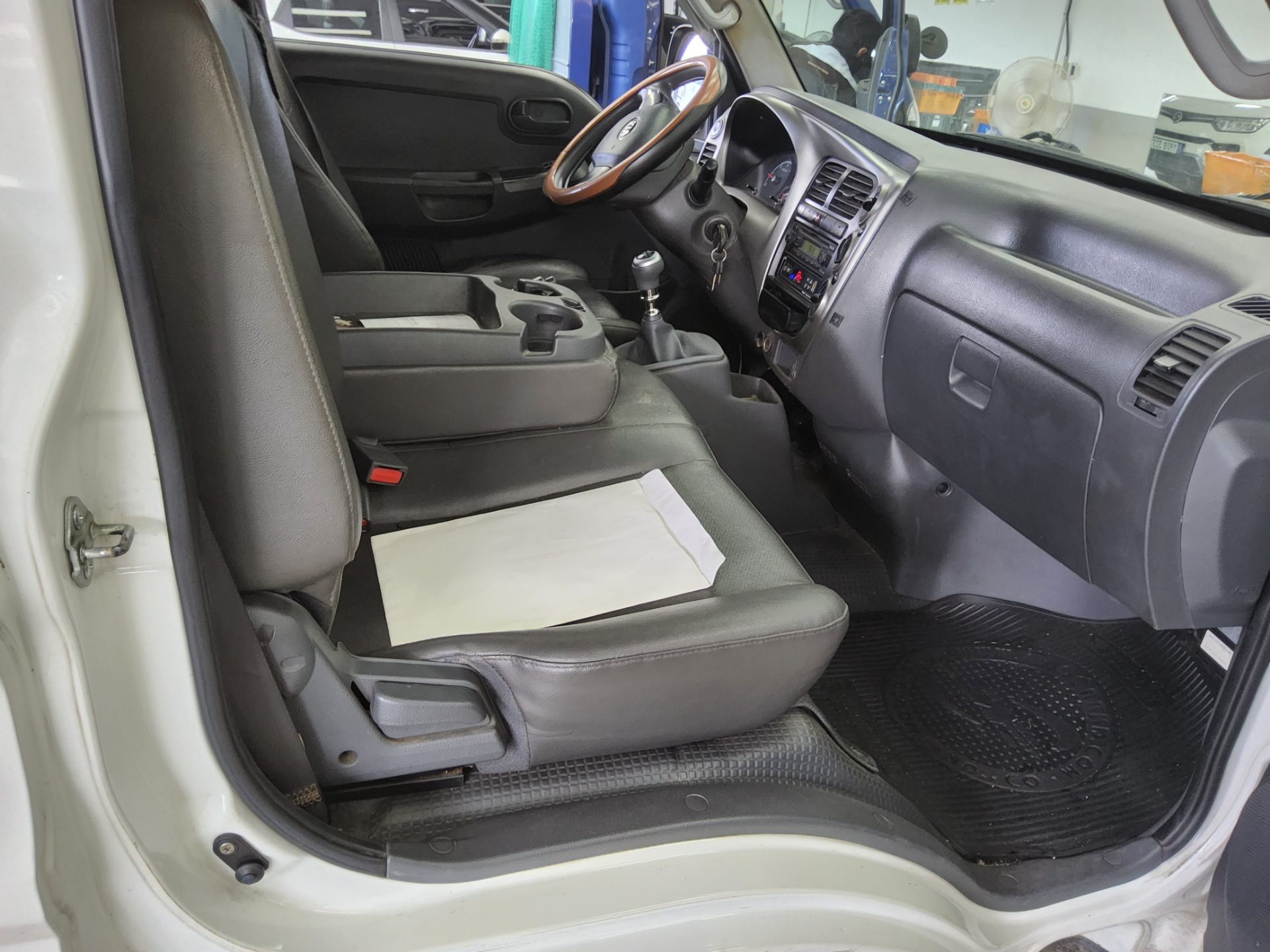2015 - kia bongo