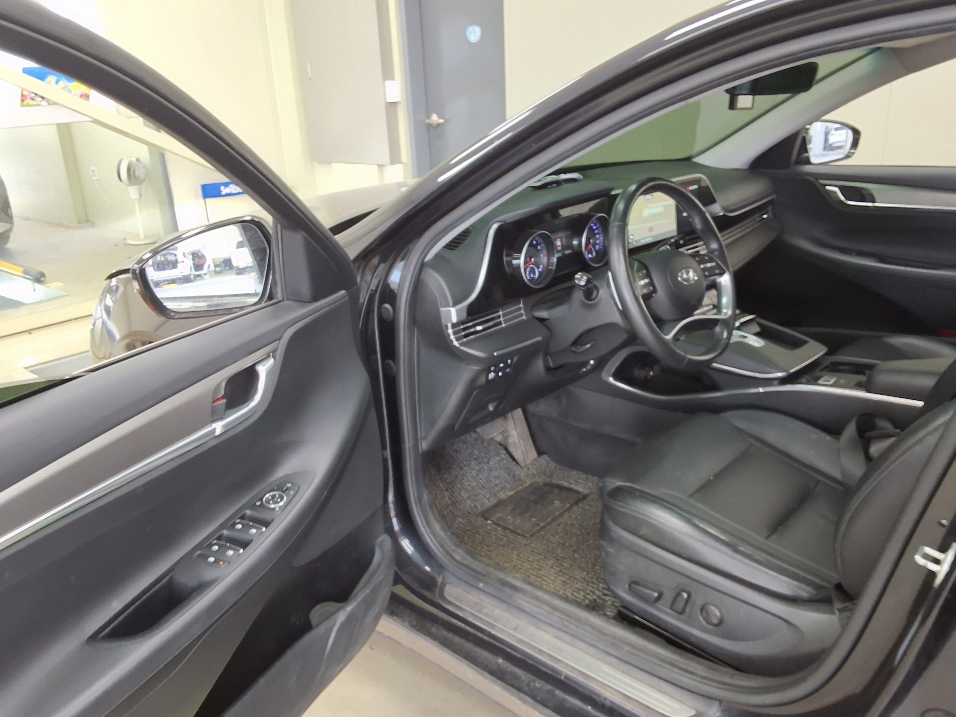 2022 - hyundai grandeur