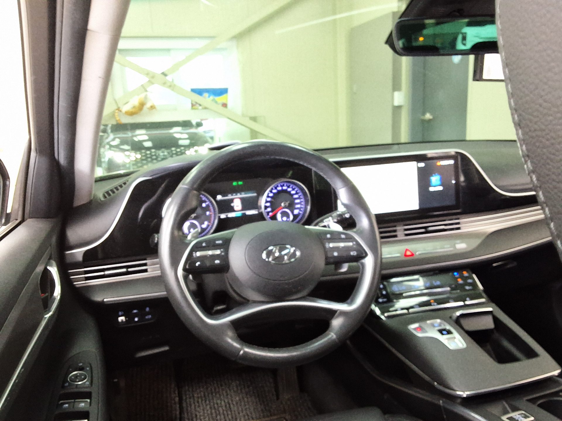 2022 - hyundai grandeur