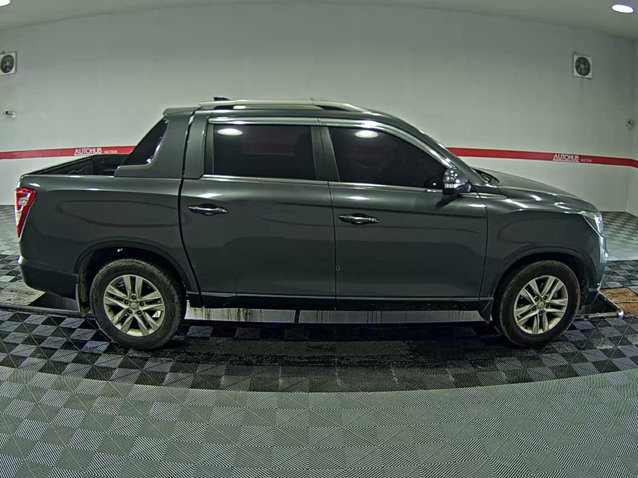 2020 - ssangyong rexton
