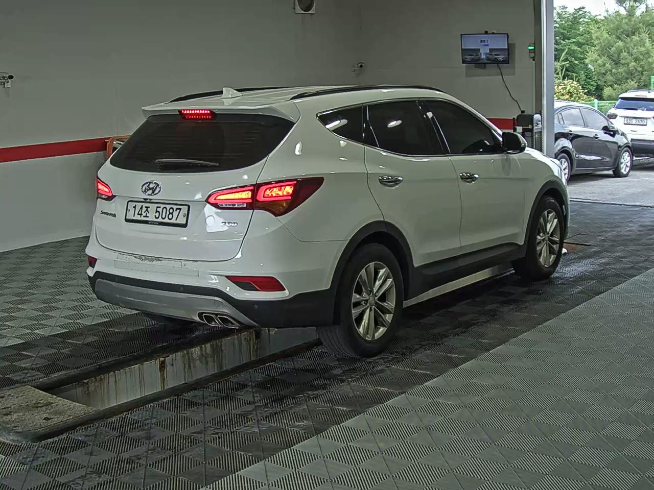 2018 - hyundai santa fe
