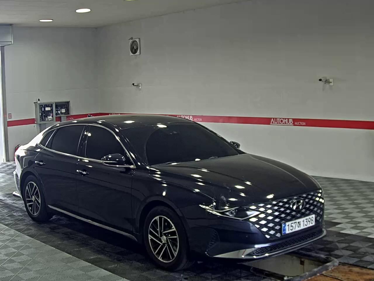 2022 - hyundai grandeur