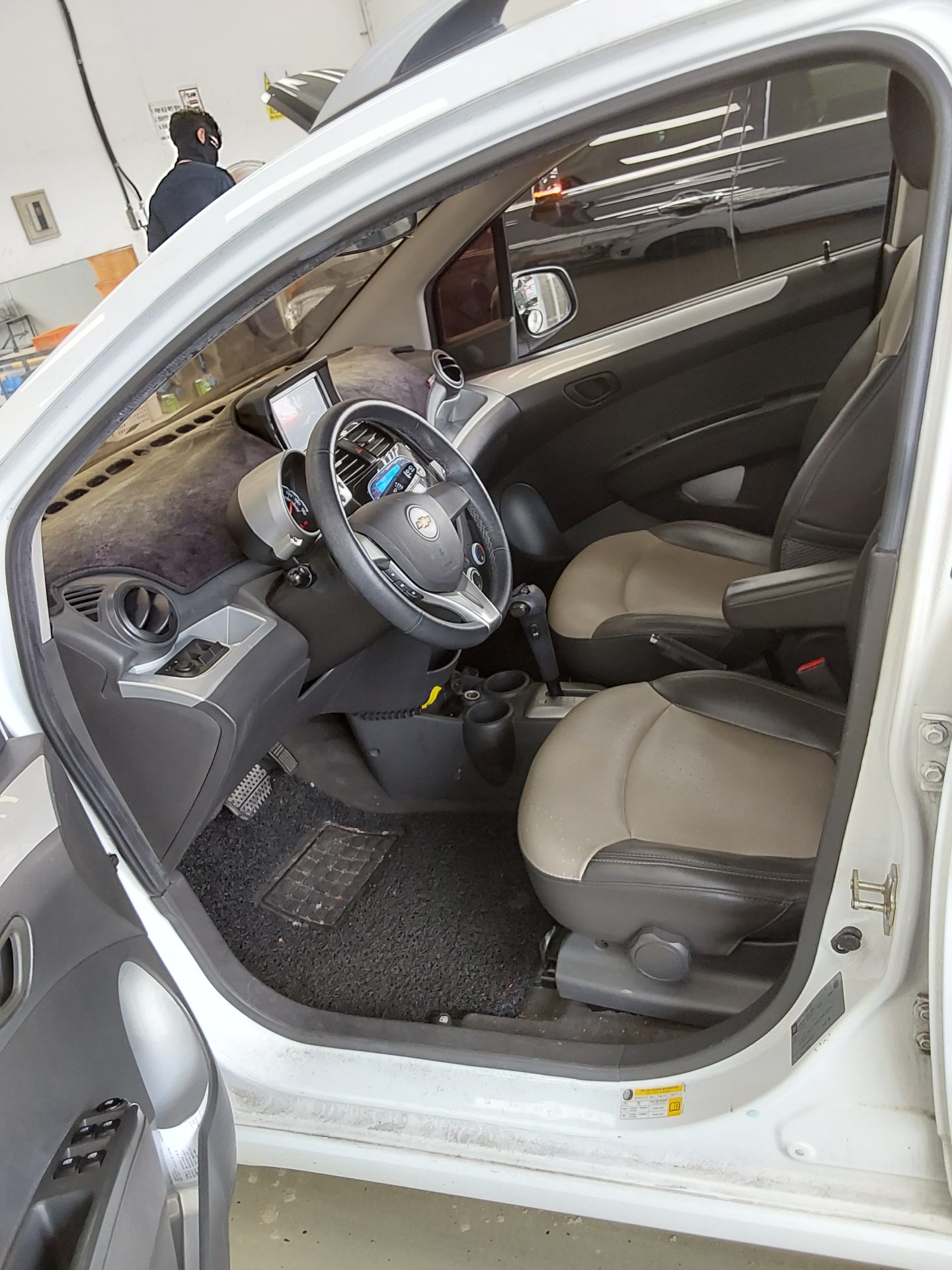 2012 - chevrolet spark