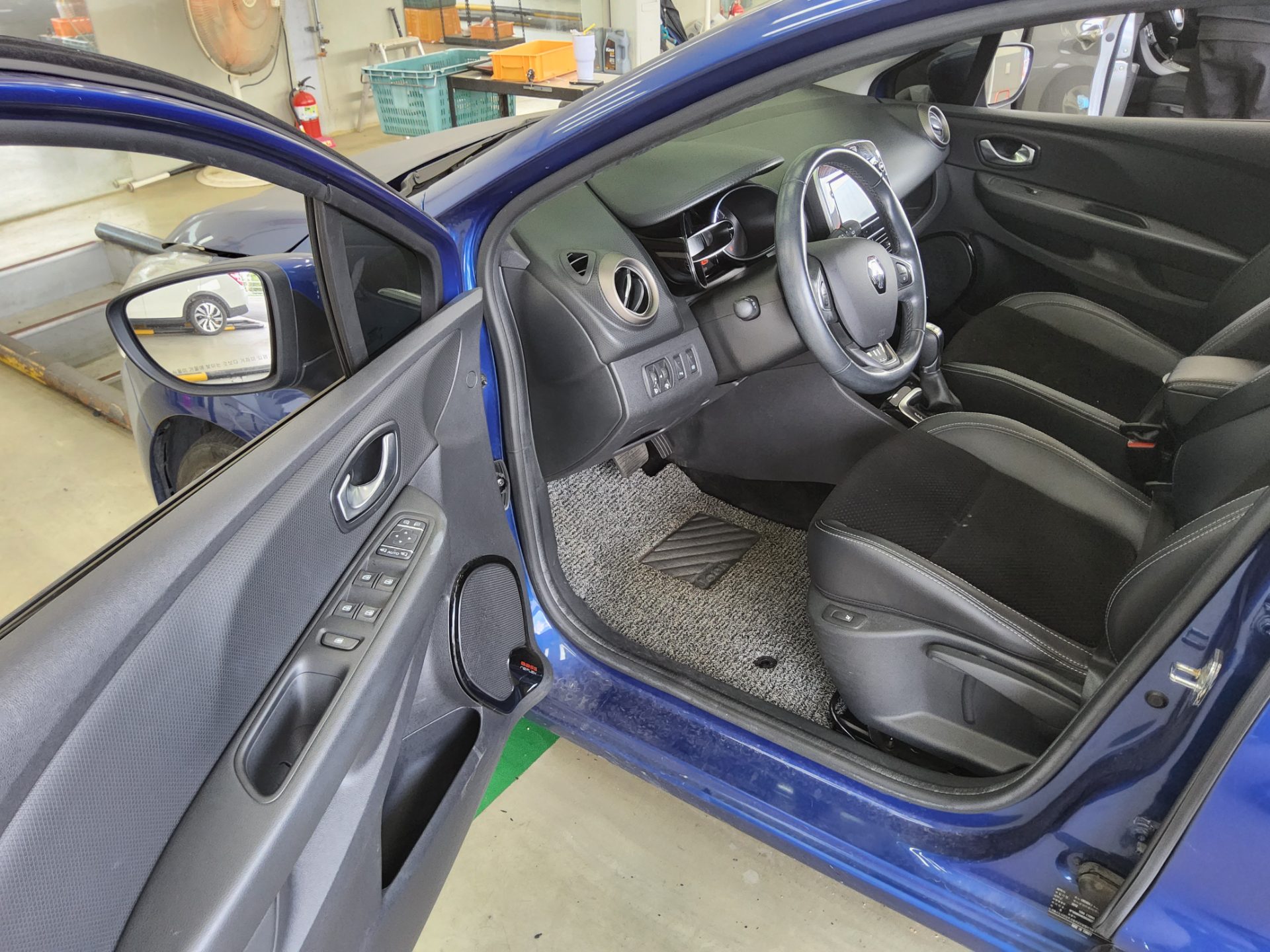 2019 - renault clio