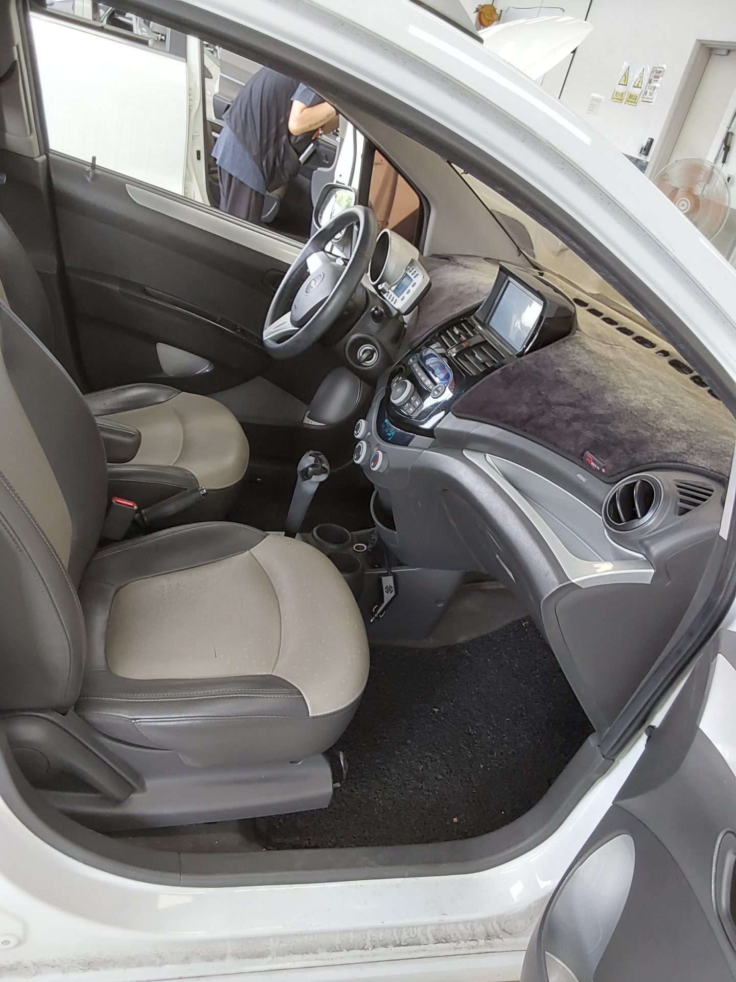 2012 - chevrolet spark