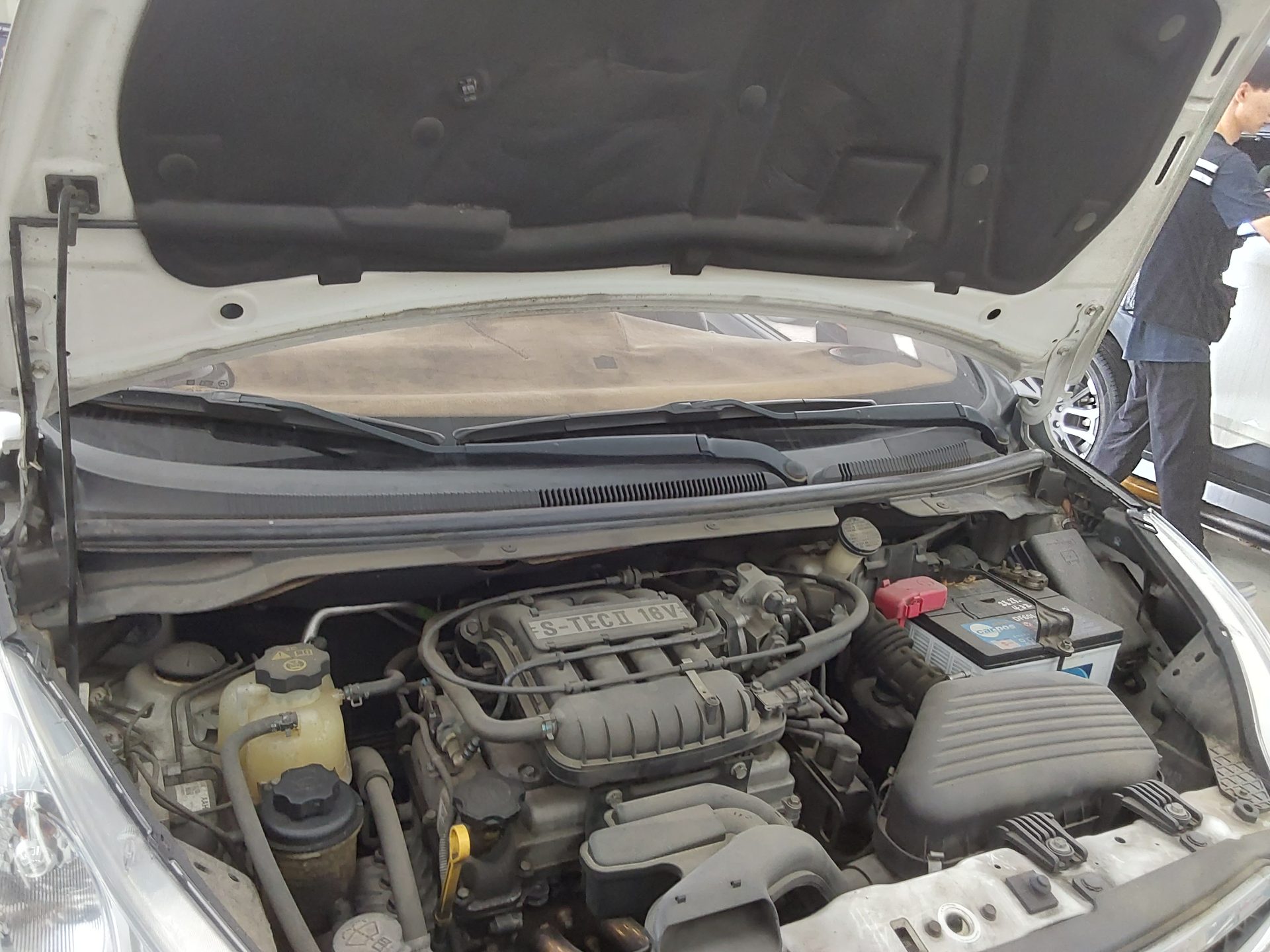 2012 - chevrolet spark
