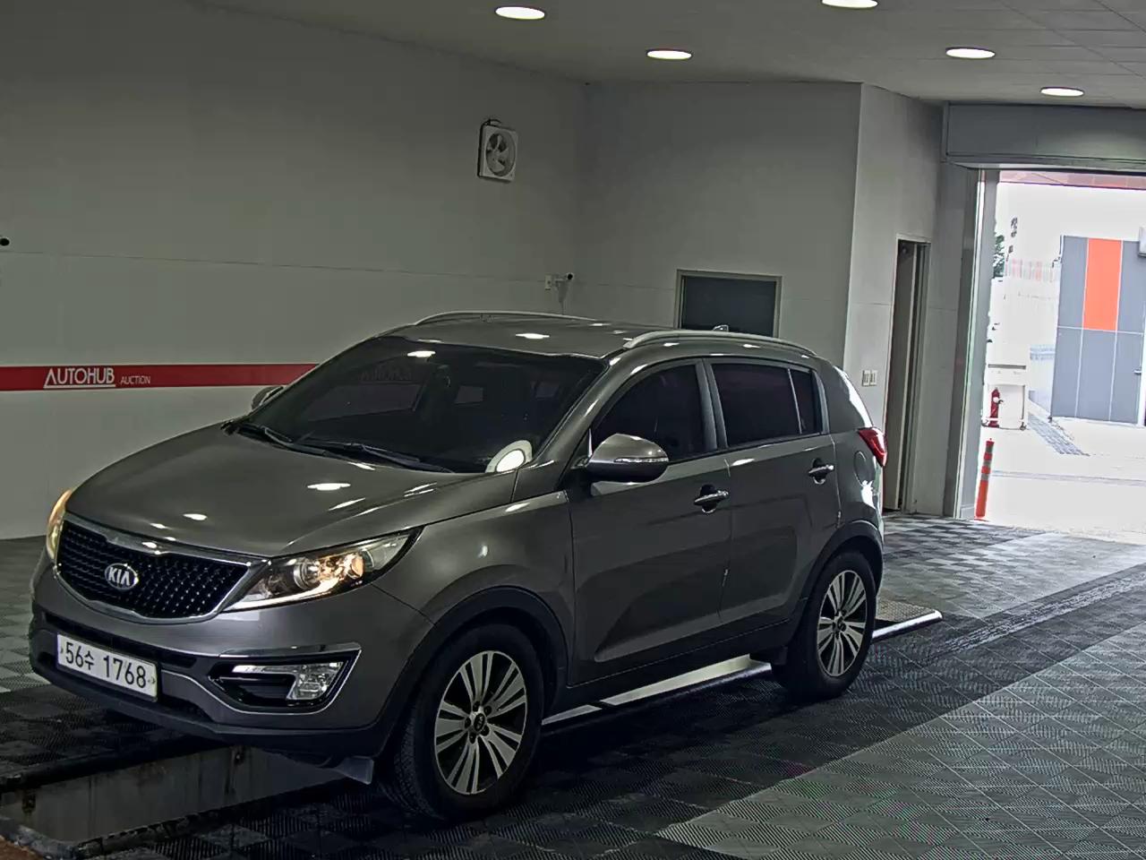 KIA SPORTAGE R