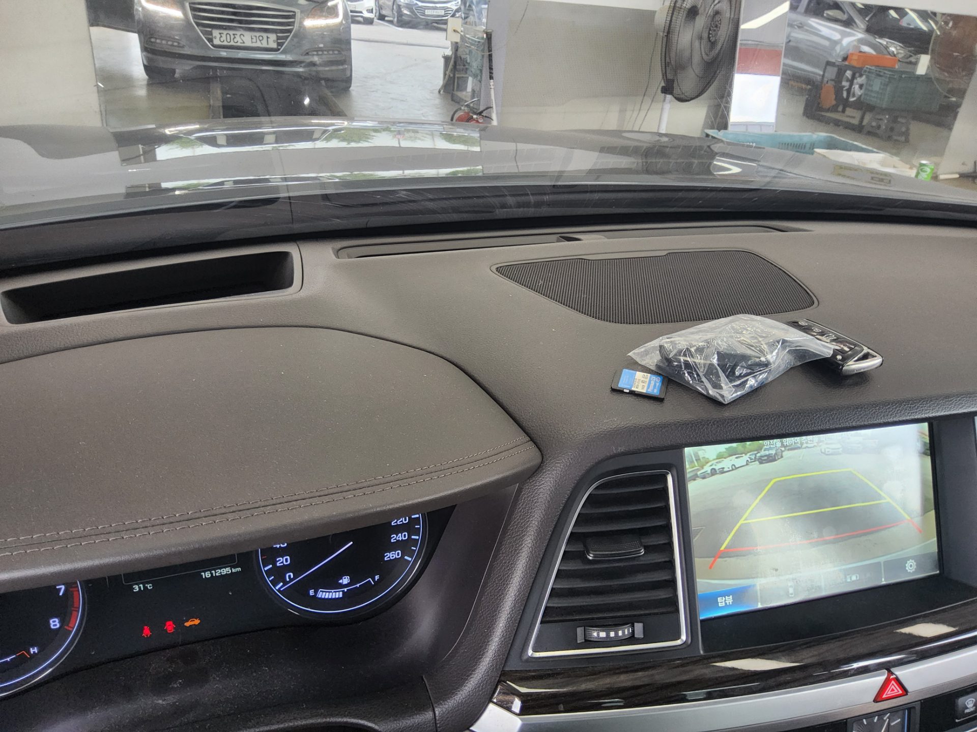 2014 - hyundai g330