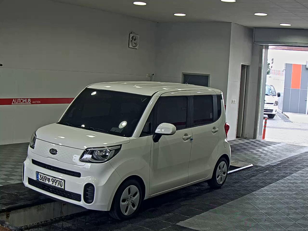 2021 - kia ray