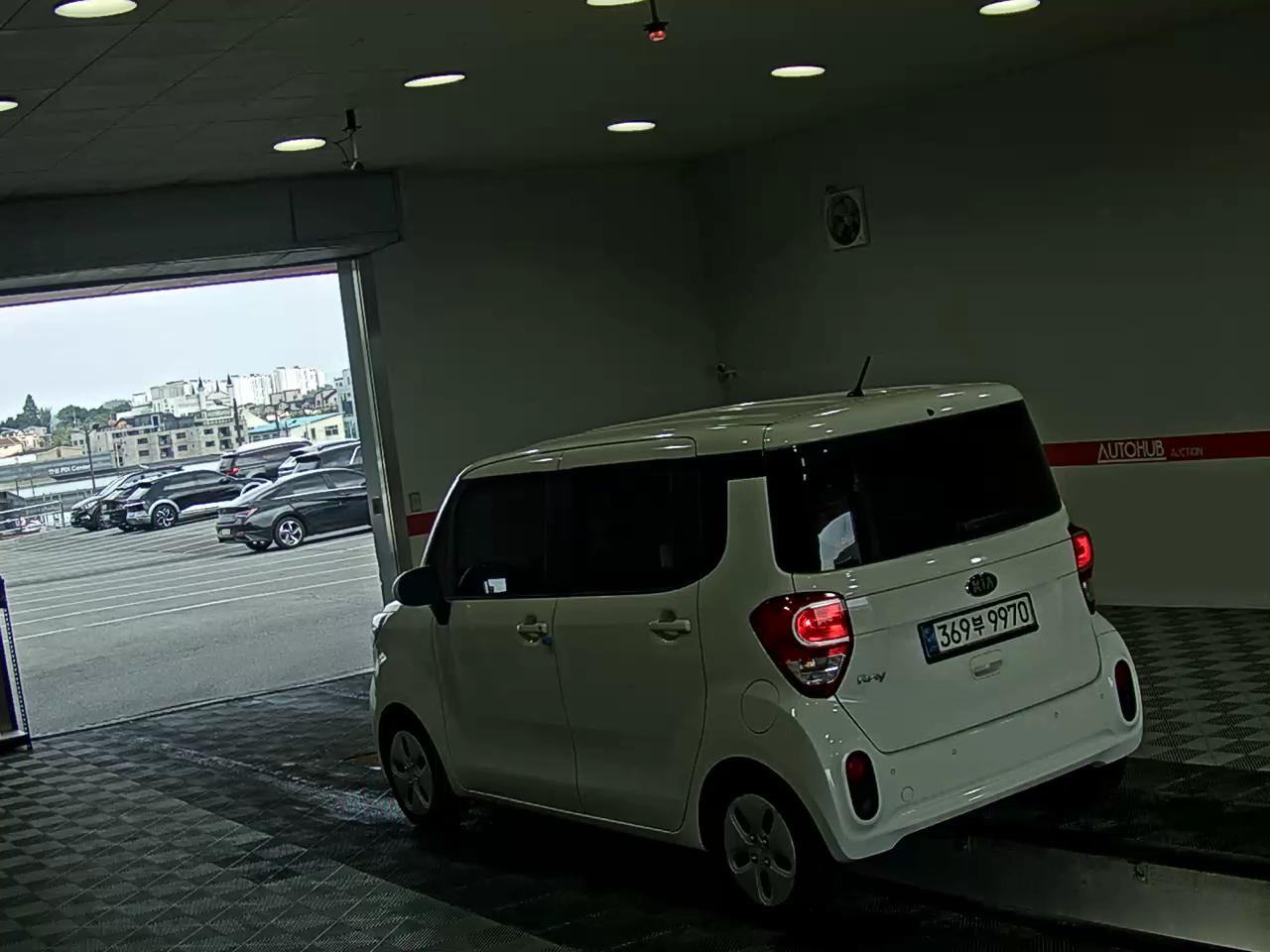 2021 - kia ray