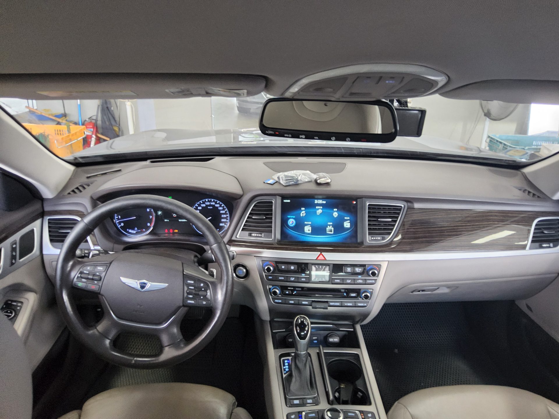 2014 - hyundai g330