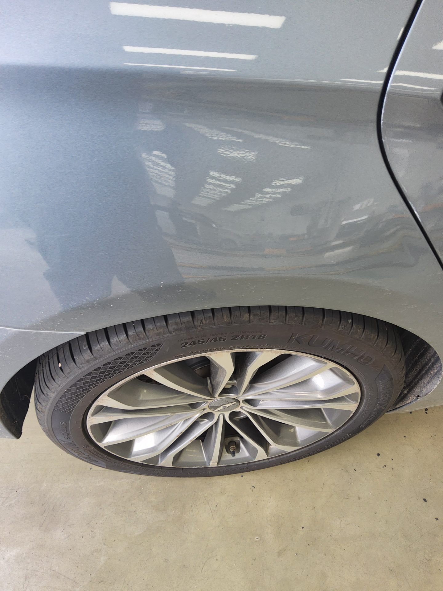 2014 - hyundai g330