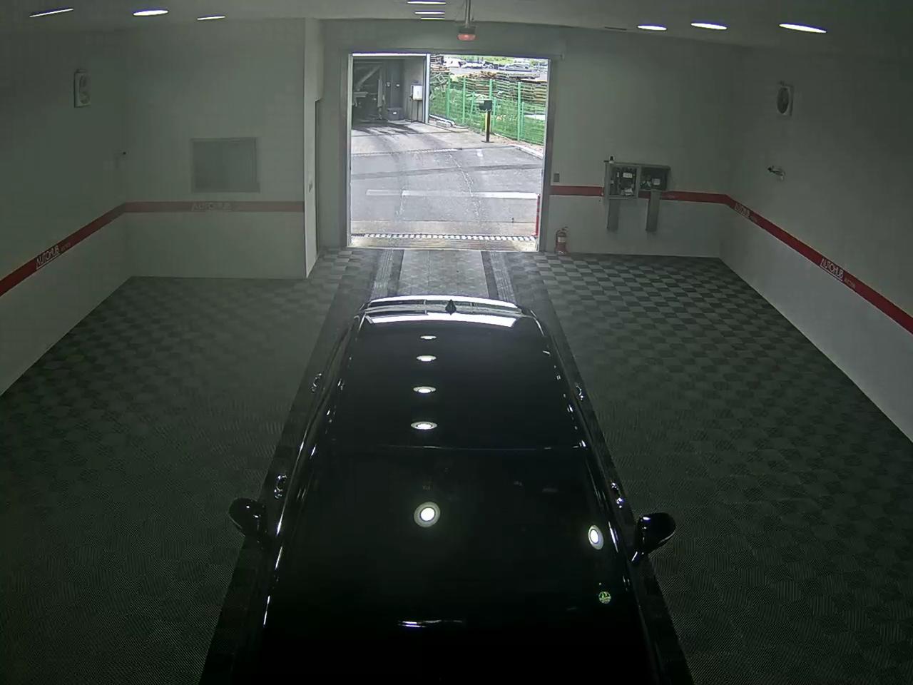 2017 - genesis eq900