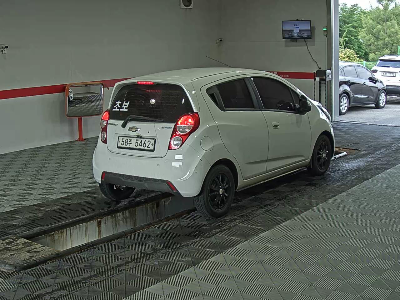 2015 - chevrolet spark