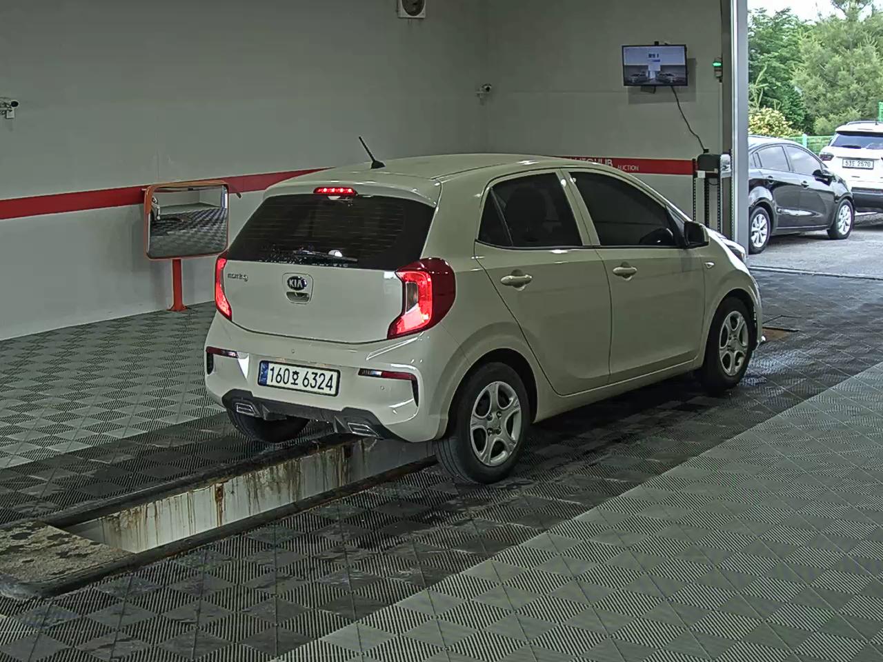 2021 - kia morning