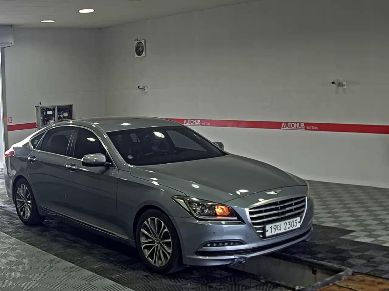 2014 - hyundai g330